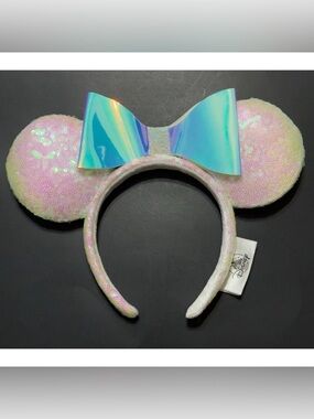 NEW DISNEY PARKS White Iridescent Sequin Bow Detail Minnie Mickey Ears Headband